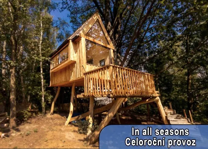 度假居 Enjoy Cozy Tree House Hills Forest Gardens Beautiful Views Sauna Hotbath