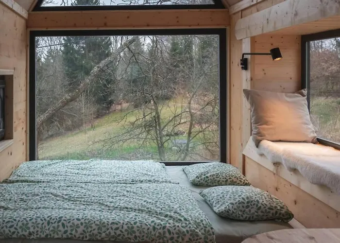 Enjoy Cozy Tree House Hills Forest Gardens Beautiful Views Sauna Hotbath * Jablonné v Podještědí