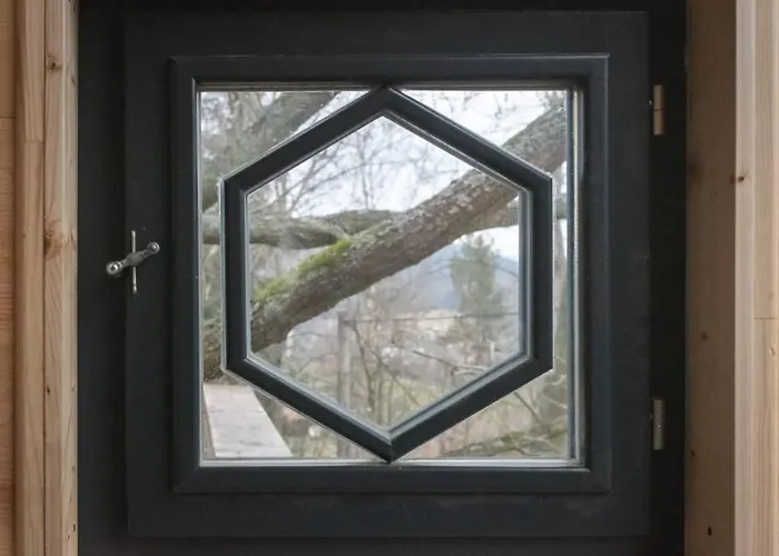 펜션 Enjoy Cozy Tree House Hills Forest Gardens Beautiful Views Sauna Hotbath Jablonné v Podještědí