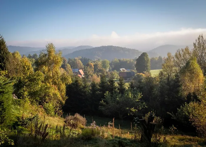 度假居 Enjoy Cozy Tree House Hills Forest Gardens Beautiful Views Sauna Hotbath Jablonné v Podještědí